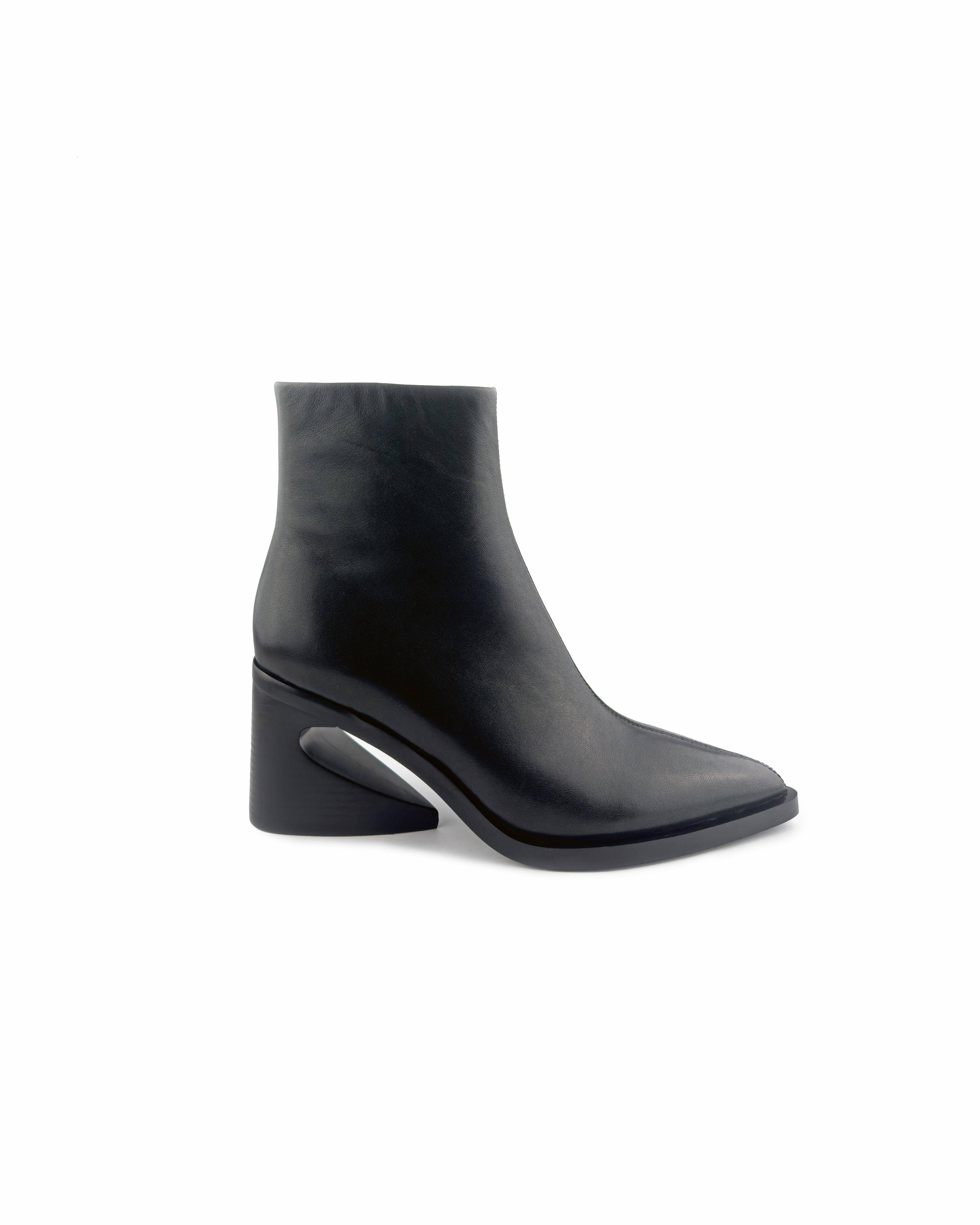 Debut Black Ankle Boots - ASADLIE