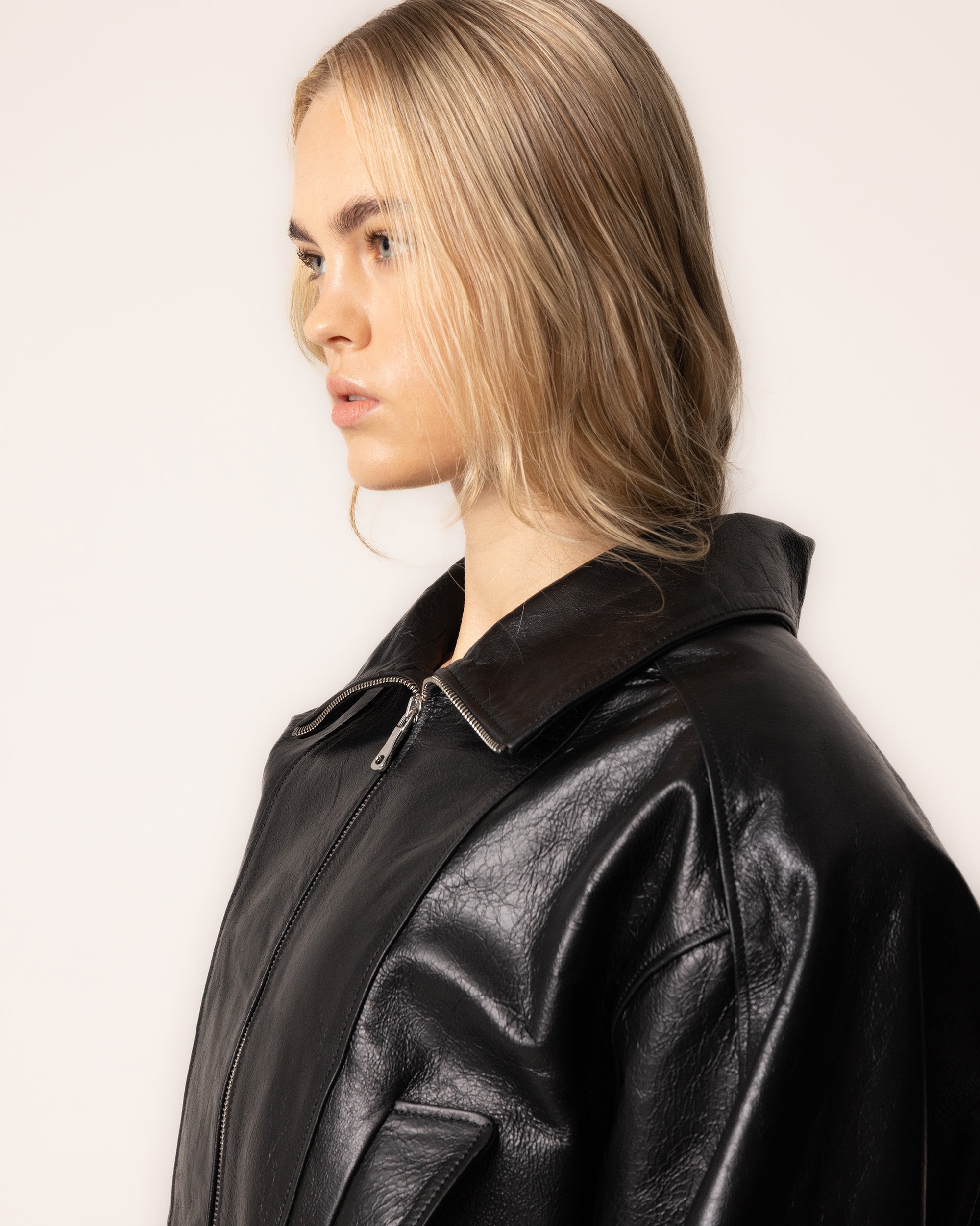 asadlie_cropped_leather_jacket_2