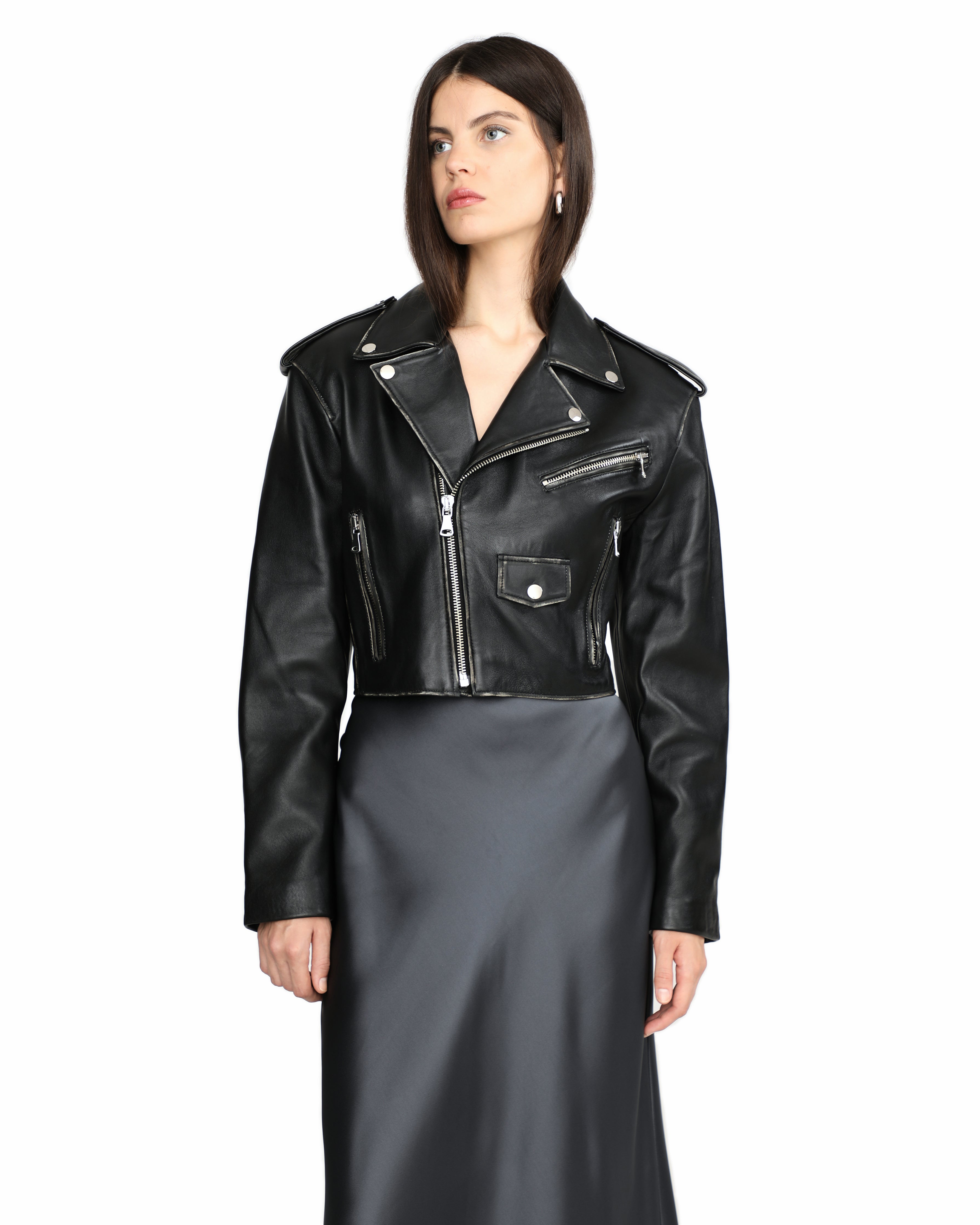 Amanda short black leather jacket with zipper and pockets 